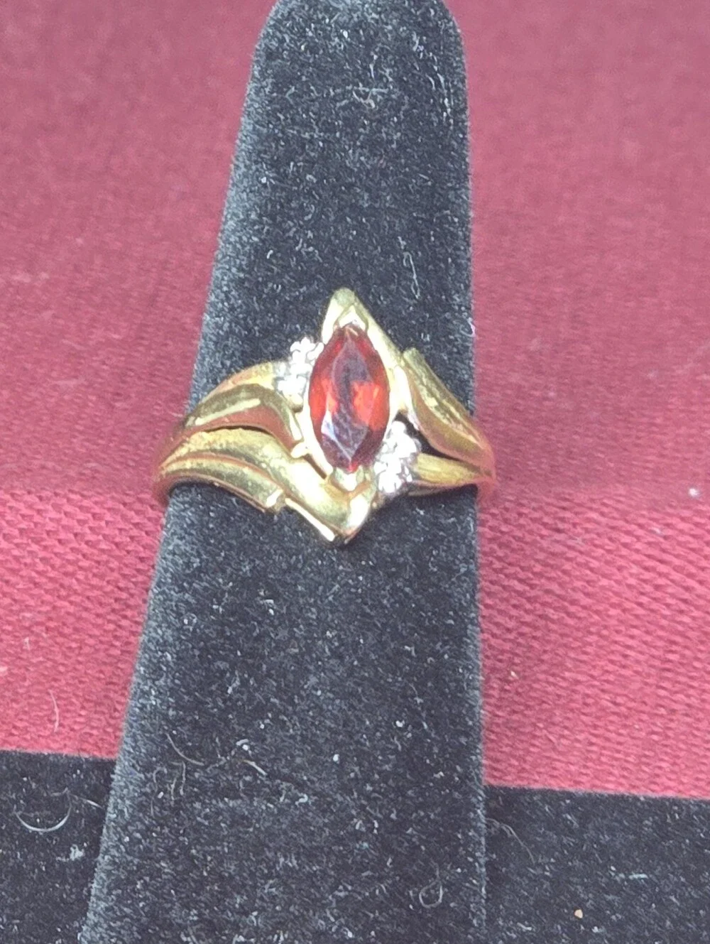 Size 7.5 10k Y/W Gold .04ctw Diamonds Garnet Bypass Ring 2.7g